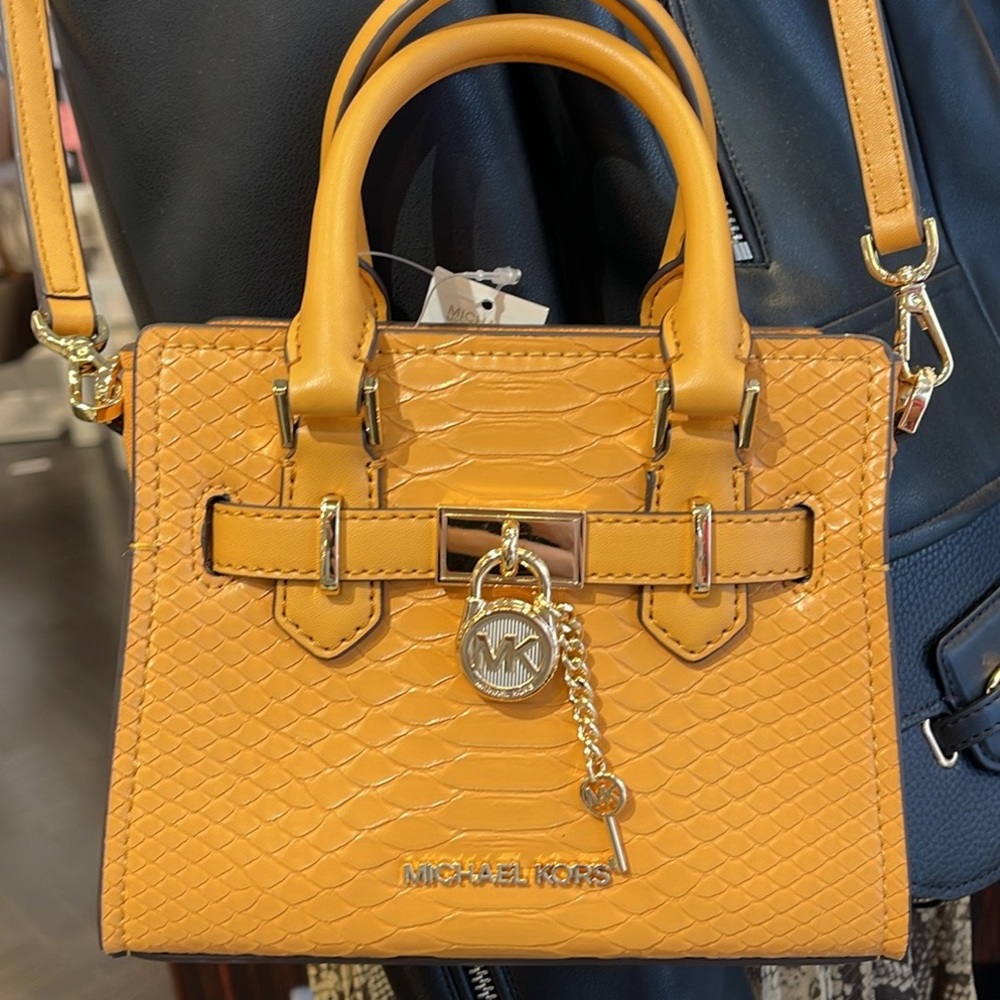 Michael Kors Hamilton XS Satchel Handbag Xbody Crossbody Leather Cider 
NWT